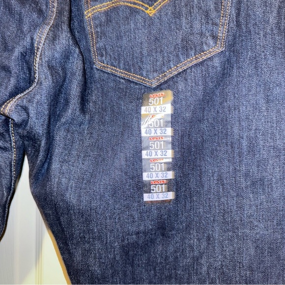 Levi's 501 Blue Straight Jeans Classic Fit - Picture 4 of 8